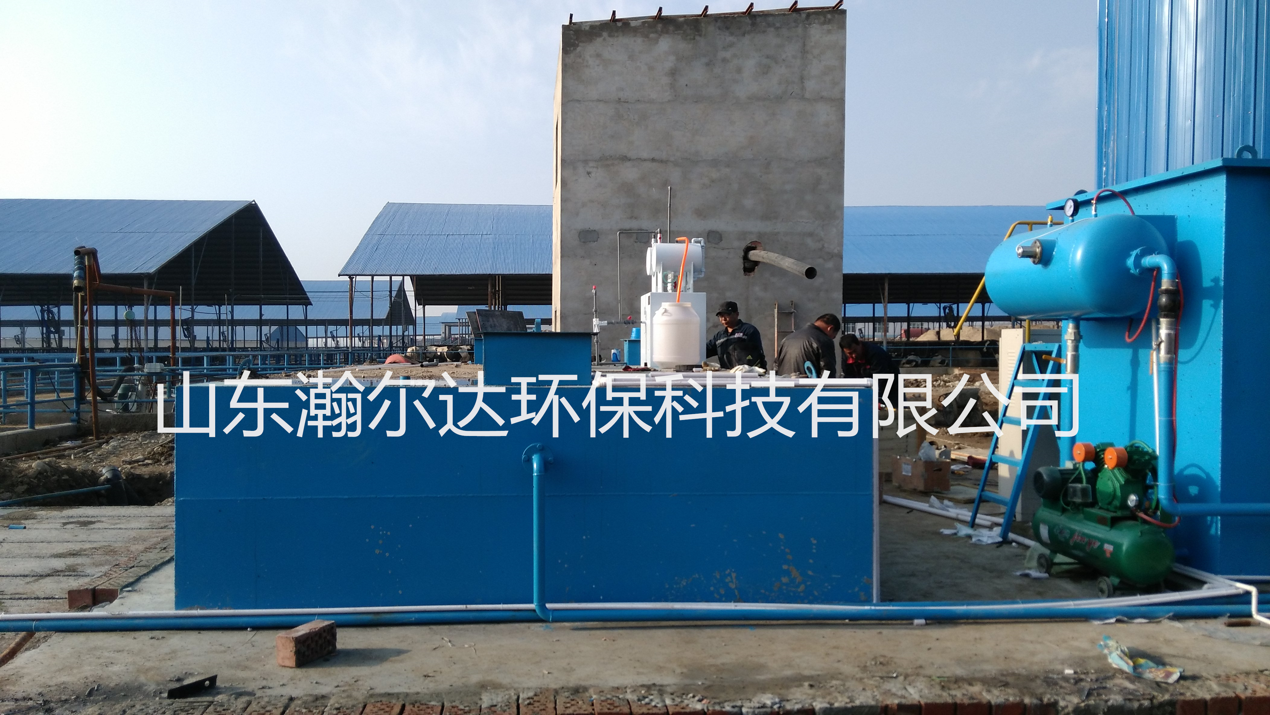 养殖场污水处理后如何资源化利用--淮安养猪场案例(图1)